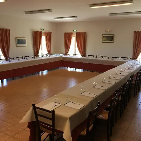 Logis Les Nymphéas Hotel 2*