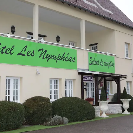 Logis Les Nymphéas Hotel Chaufour-lès-Bonnières