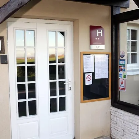 Hotel Logis Les Nymphéas