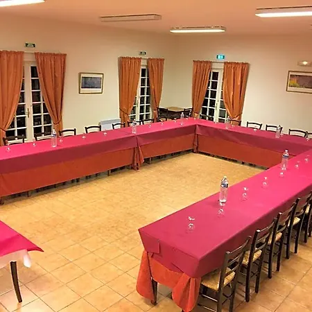 Logis Les Nymphéas 2*