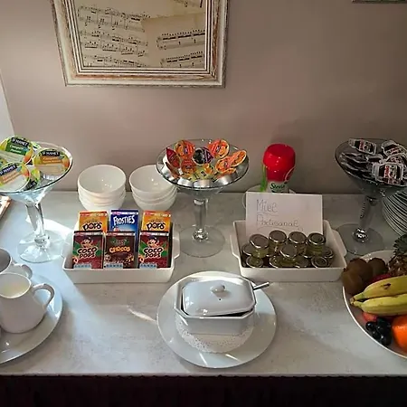 Logis Les Nymphéas Hotel 2*