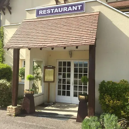 Hotel Logis Les Nymphéas