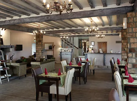 Hotel Logis Les Nymphéas